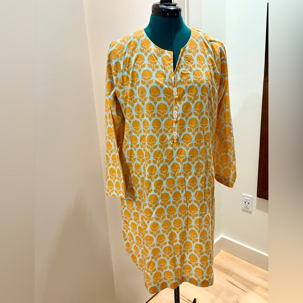 Yellow and White Patterned Women's Top